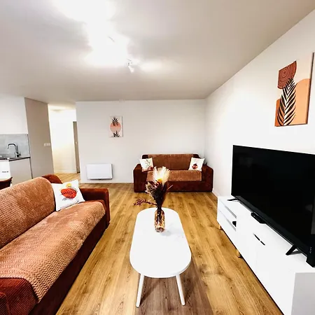 Le Terracotta Cocon Moderne à 2 Pas De La Gare Ligne Directe Genève-lyon-paris Appartement Bellegarde-sur-Valserine