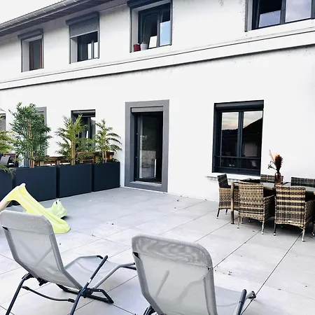 Apartman Le Terracotta Cocon Moderne A 2 Pas De La Gare Ligne Directe Geneve-lyon-paris Bellegarde-sur-Valserine