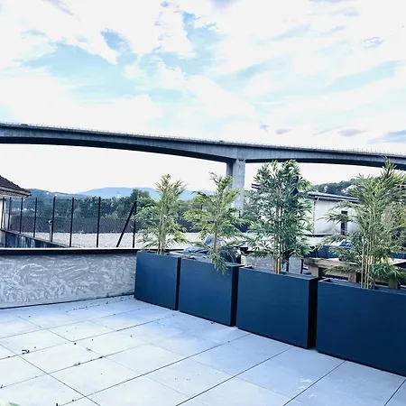 Le Terracotta Cocon Moderne à 2 Pas De La Gare Ligne Directe Genève-lyon-paris Appartement *